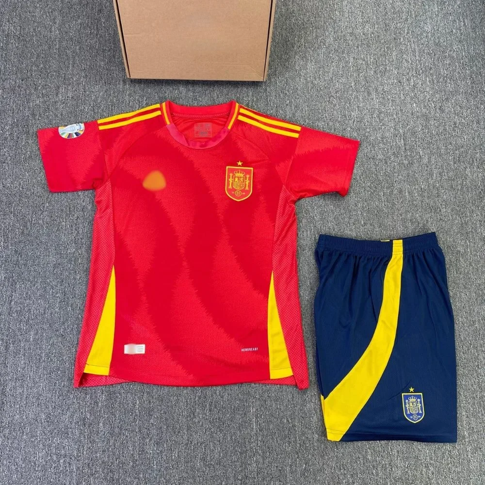 Bộ Bóng Đá Tây Ban Nha Đỏ Trẻ Em Sân Nhà 24/25