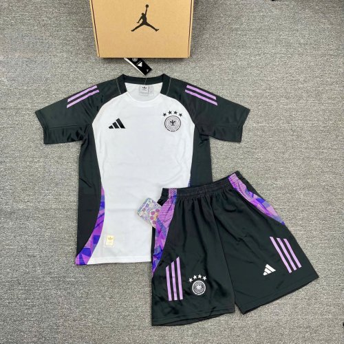 Bộ Bóng Đá Tuyển Đức Dòng Thời Trang Trắng Tím