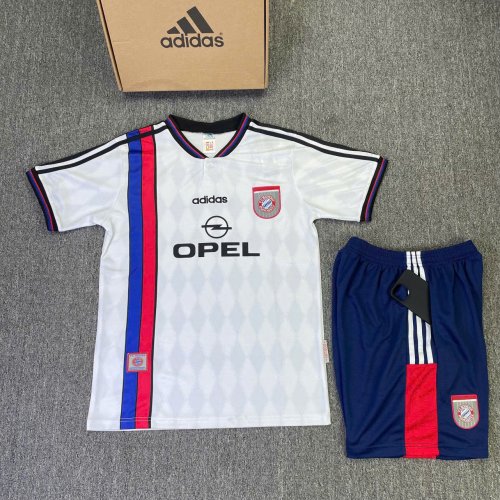 Bộ Bóng Đá Bayern Munich Retro 96/98 Trắng