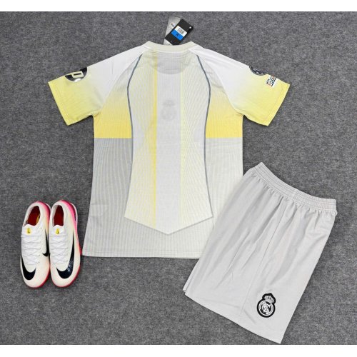 Áo Bóng Đá Real Madrid SK2025-2026 Màu Trắng Xám