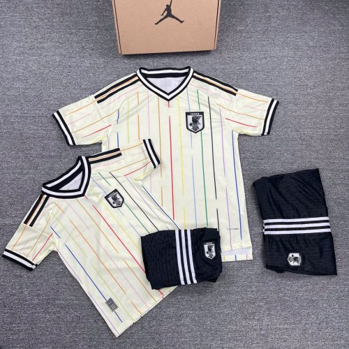 BỘ QUẦN ÁO BÓNG ĐÁ NHẬT BẢN NGƯỜI LỚN - TRẮNG